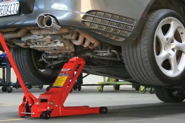 best floor jack for SUV lifting vehicle in garage