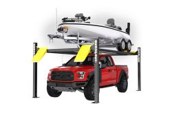 HD-75BXT boat lift shown in right turn view with truck below. SKU 5175251.